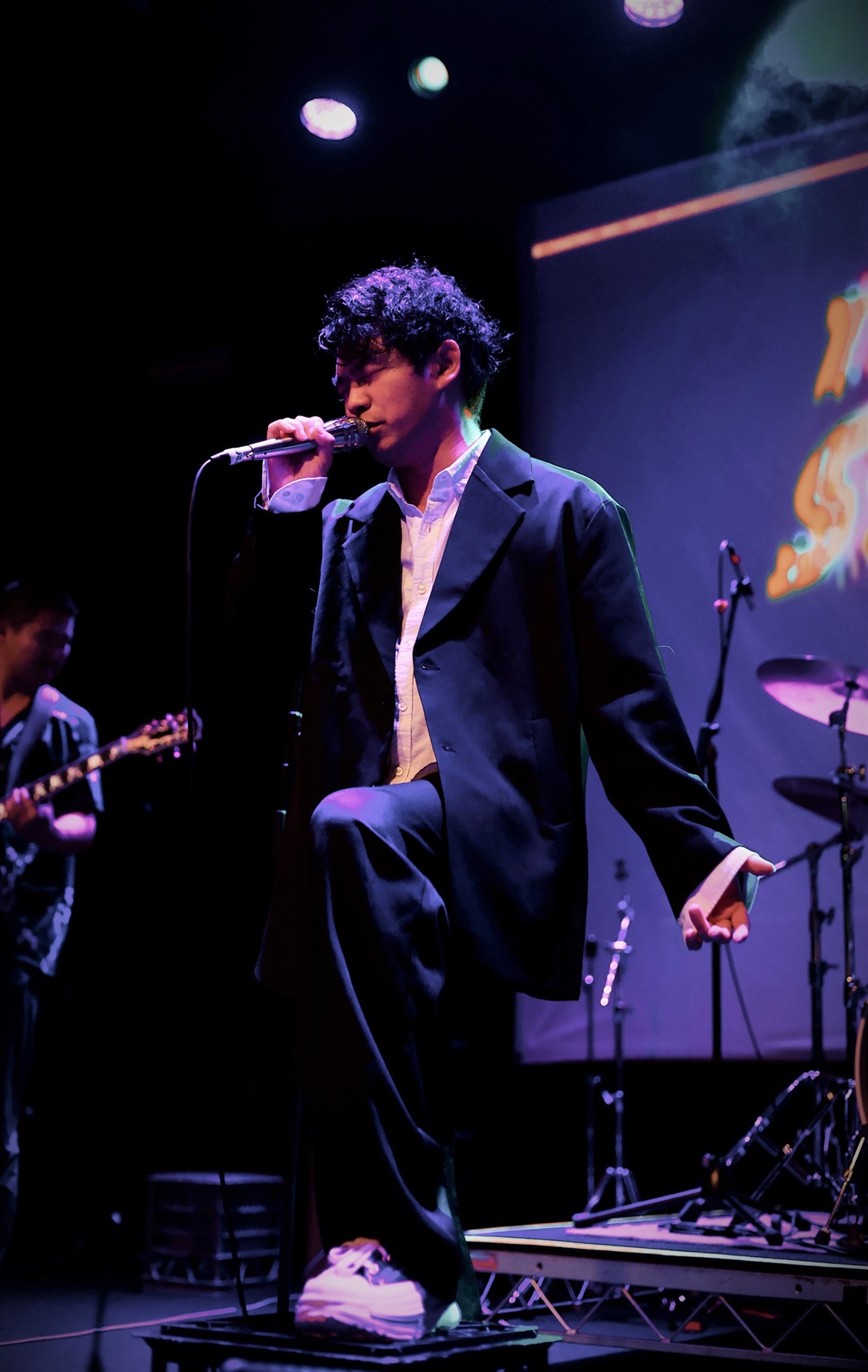 Michael Yu - Stage.jpg